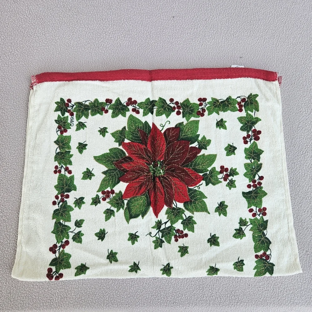 Vintage Royal Terry Dish Kitchen Towel White Poinsette Christmas Red Cotton